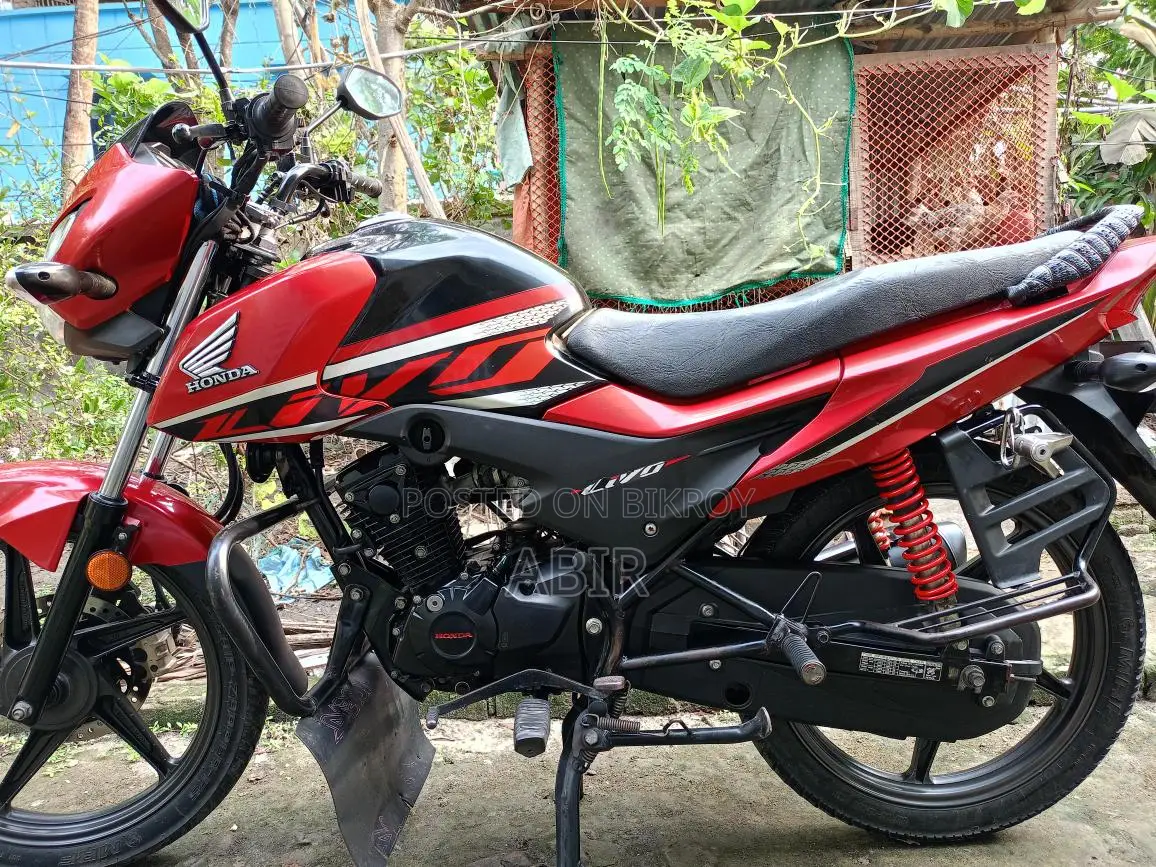 Honda Livo . 2025
