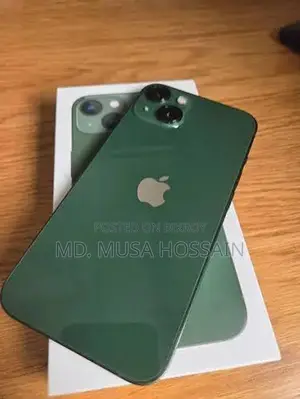 Apple iPhone 13 (Used)