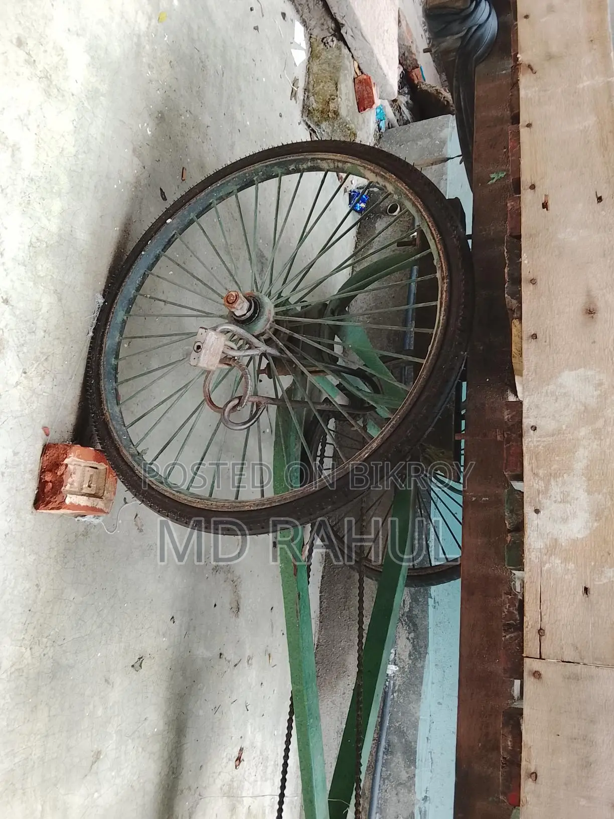 থ্রি হুইলার বিক্রয় হবে