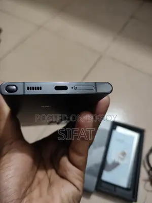 Samsung Galaxy S22 Ultra 12/256 (Used)