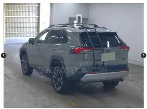 Toyota RAV4 Adventure SR 2021