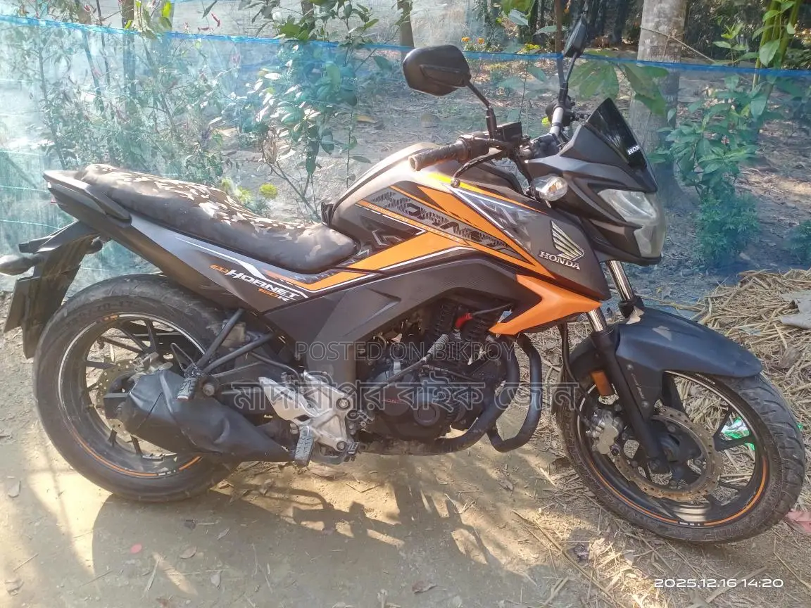 Honda Hornet Special edition 2dix 2020