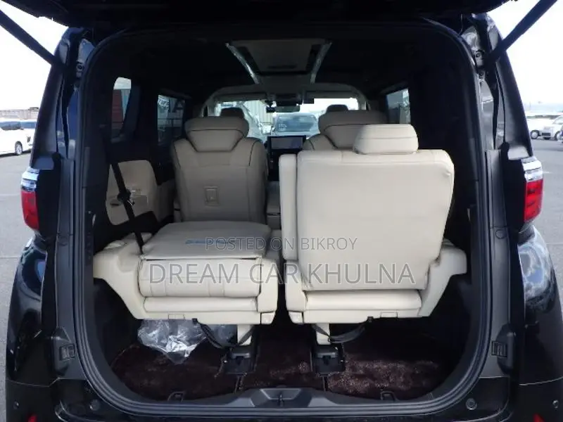 Toyota Alphard New Shape Black 2022