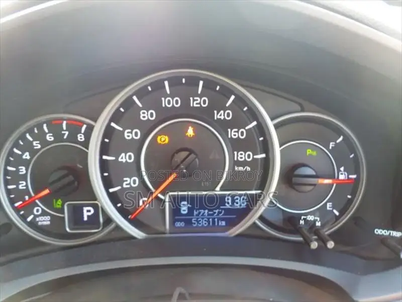 Toyota Axio Non Hybrid EX Silver 2021