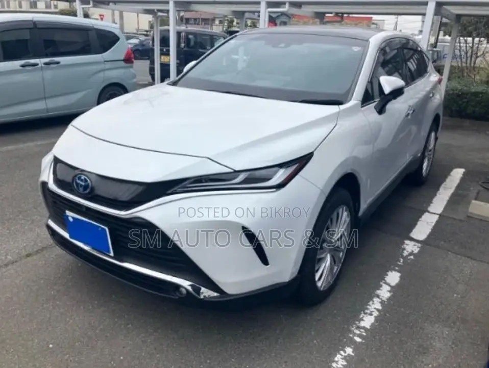 Toyota Harrier Hybrid Z Pearl Color 2023