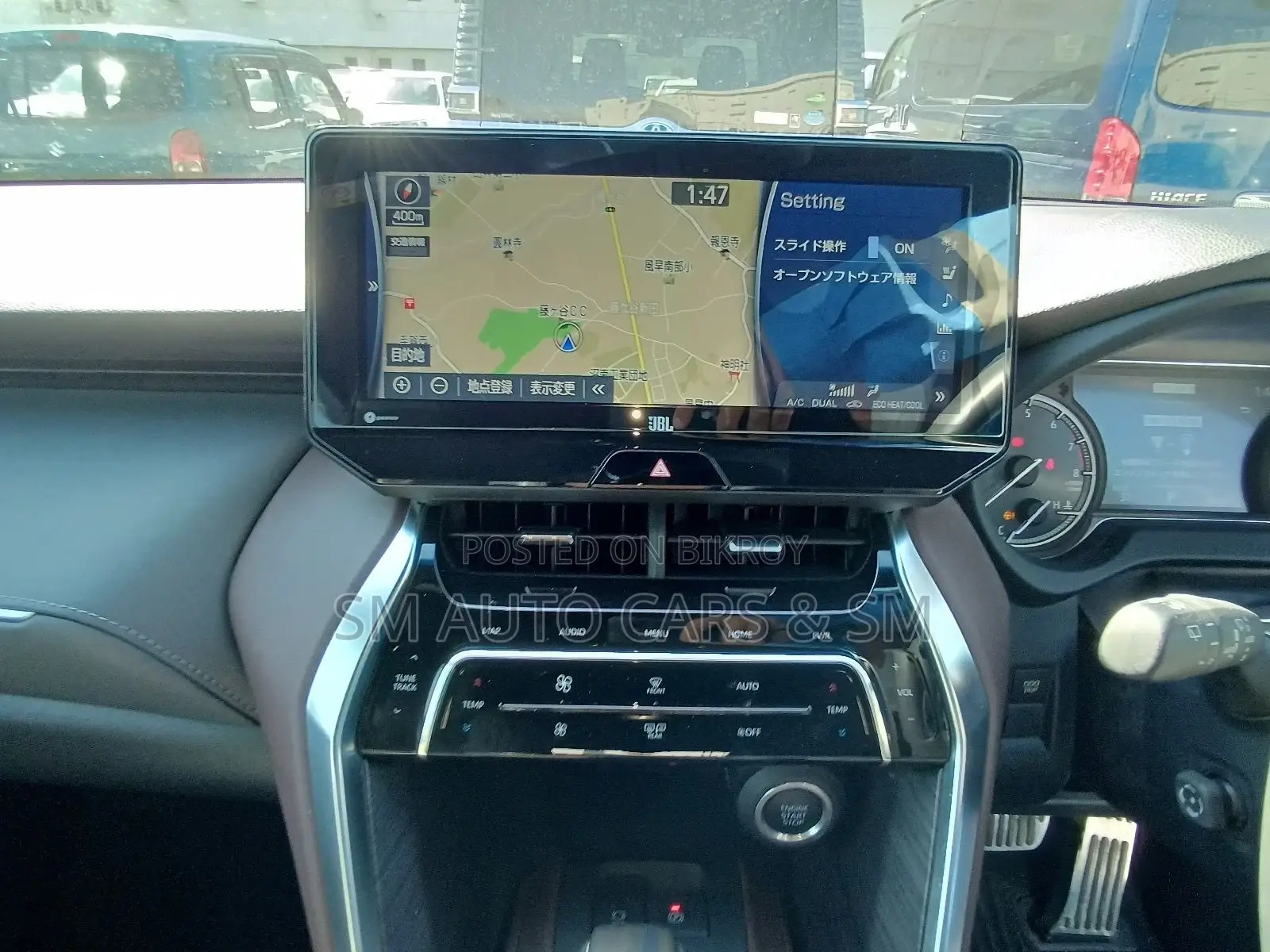 Toyota Harrier Hybrid Z Pearl Color 2023