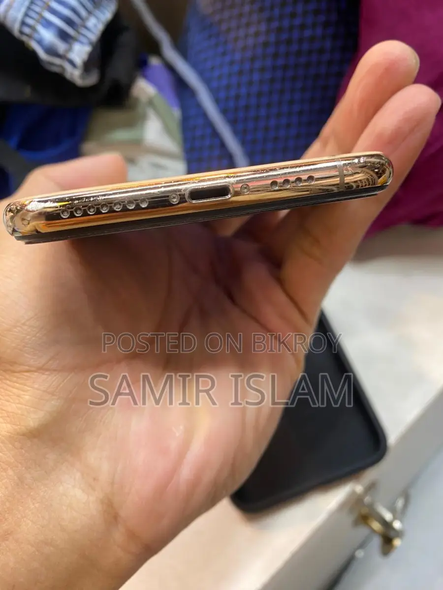 Apple iPhone XS Max (Used)