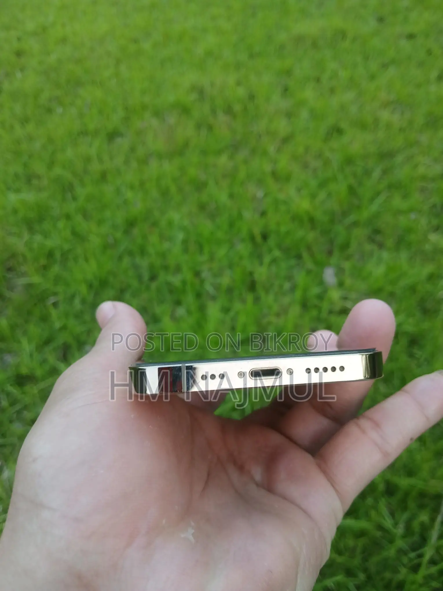 Apple iPhone 12 Pro (Used)