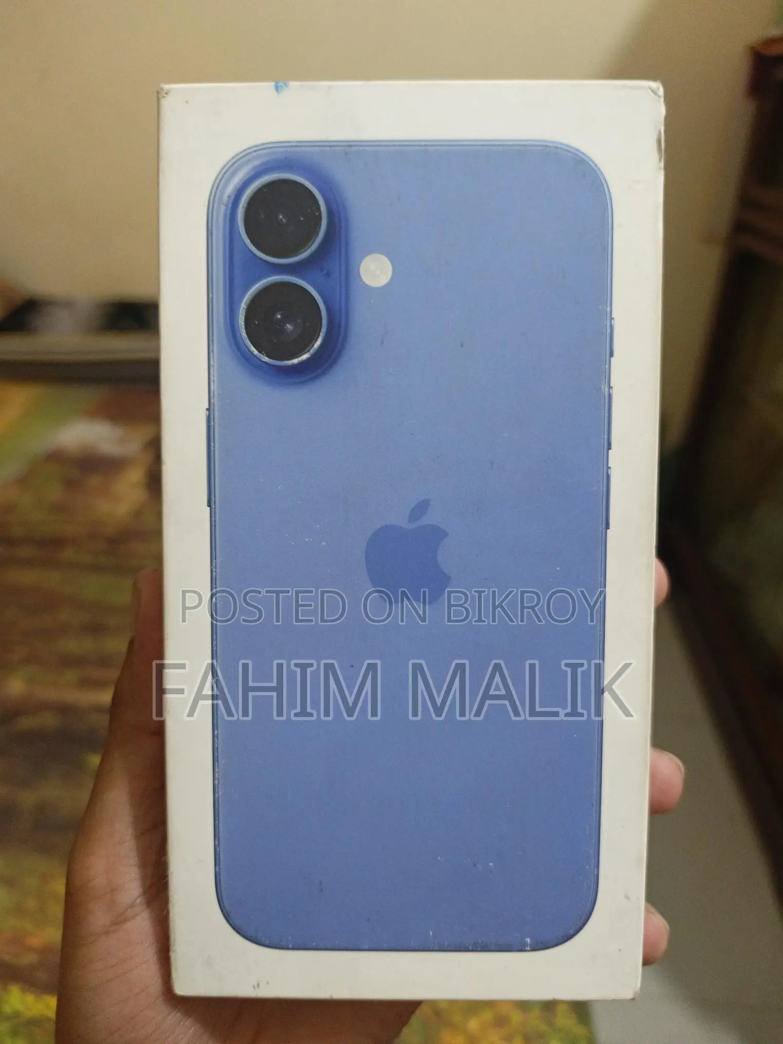 Apple iPhone 16 (Used)