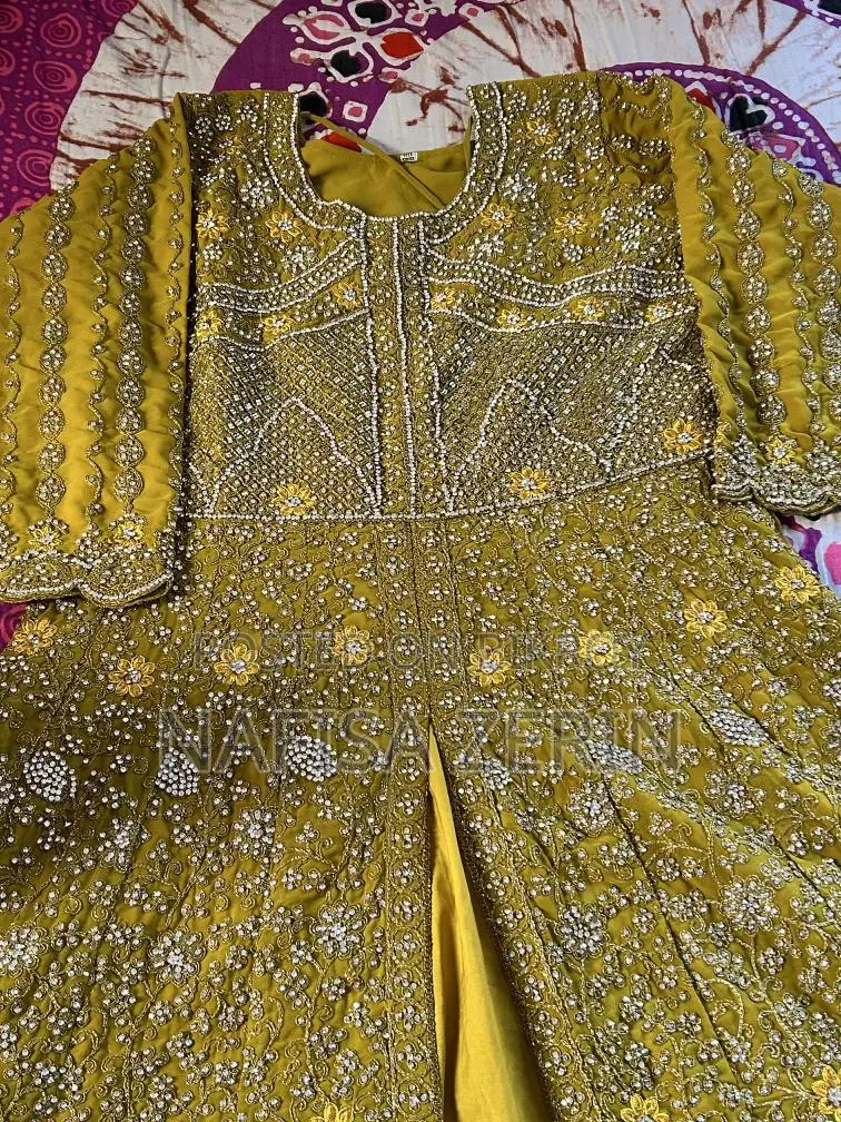 Pakistani dress, ekdom new size hocche na ar return policy nai