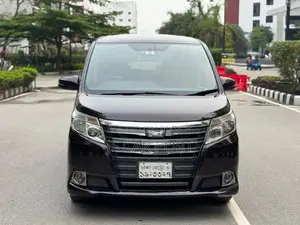 Toyota Noah Si Super Fresh LPG 2014