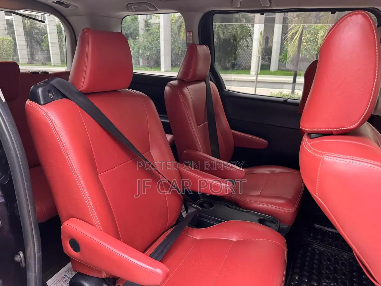 Toyota Noah Si Super Fresh LPG 2014