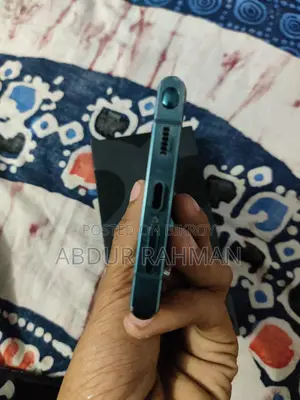 Samsung Galaxy S22 Ultra . (Used)