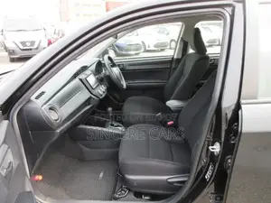 Toyota Axio EX NON HYB 4 POINT 2020