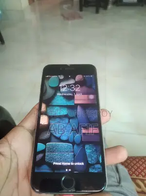 Apple iPhone 6S (Used)