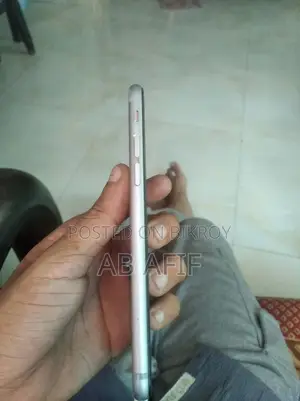 Apple iPhone 6S (Used)