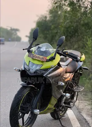 Suzuki Gixxer SF fi abs 2025