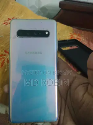 Samsung Galaxy S10 (Used)