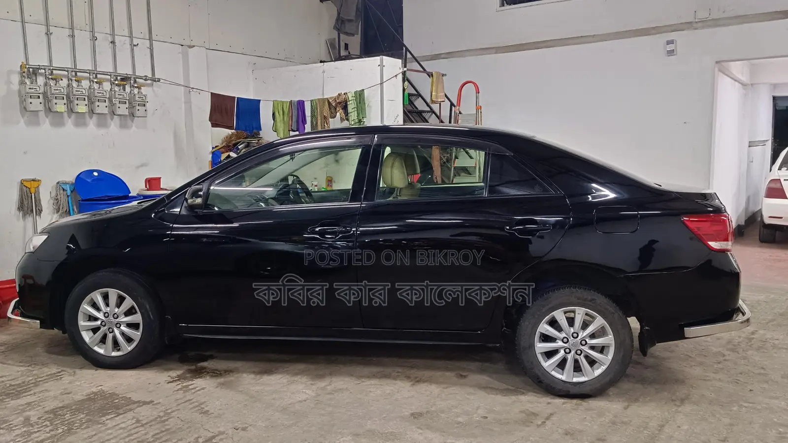 টয়োটা অ্যালিয়ন পুশ স্টার্ট ২০১৫