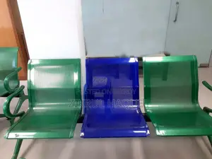 হাসপাতাল ও ক্লিনিকে অপেক্ষারত রোগীদের জন্য চেয়ার