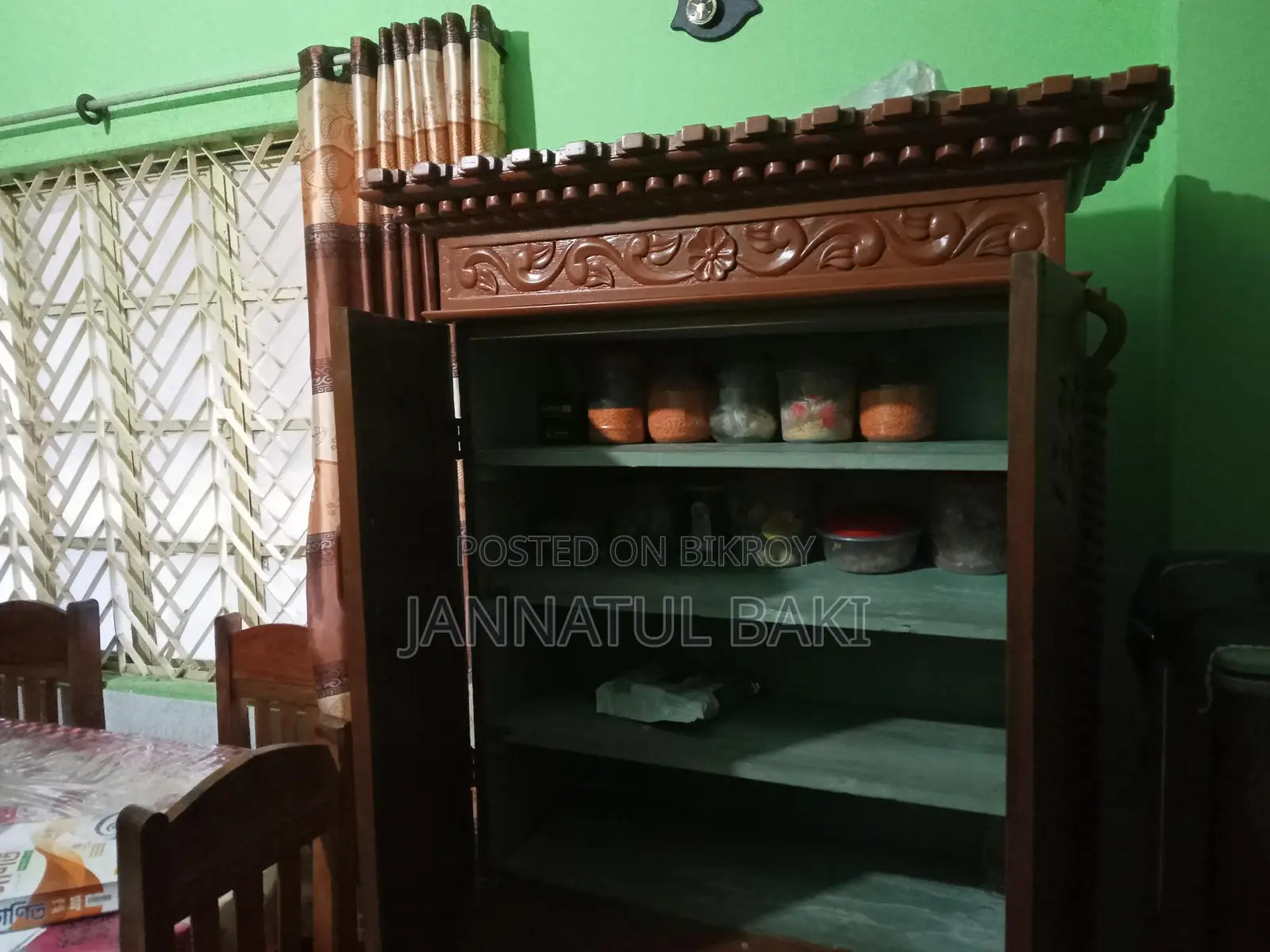 Kitchen Cabinet
