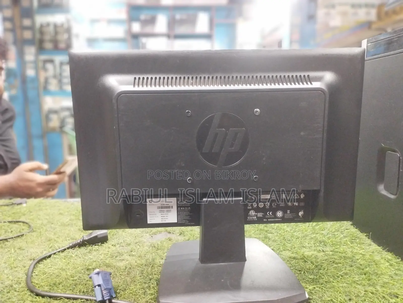 HP V194 18.5” Led Monitor – Full Working Condition