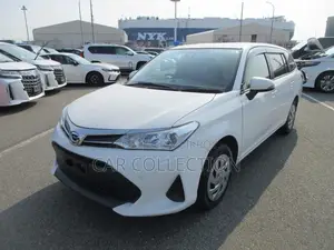 Toyota Fielder Ex 2020