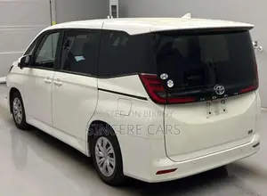 Toyota Noah X HYB PUSH 2DR POWER 2022