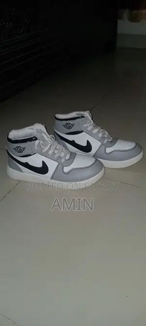 Air Sneakers Clone