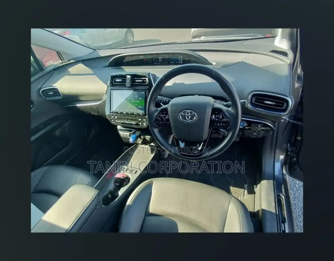 Toyota Prius S Touring 2021