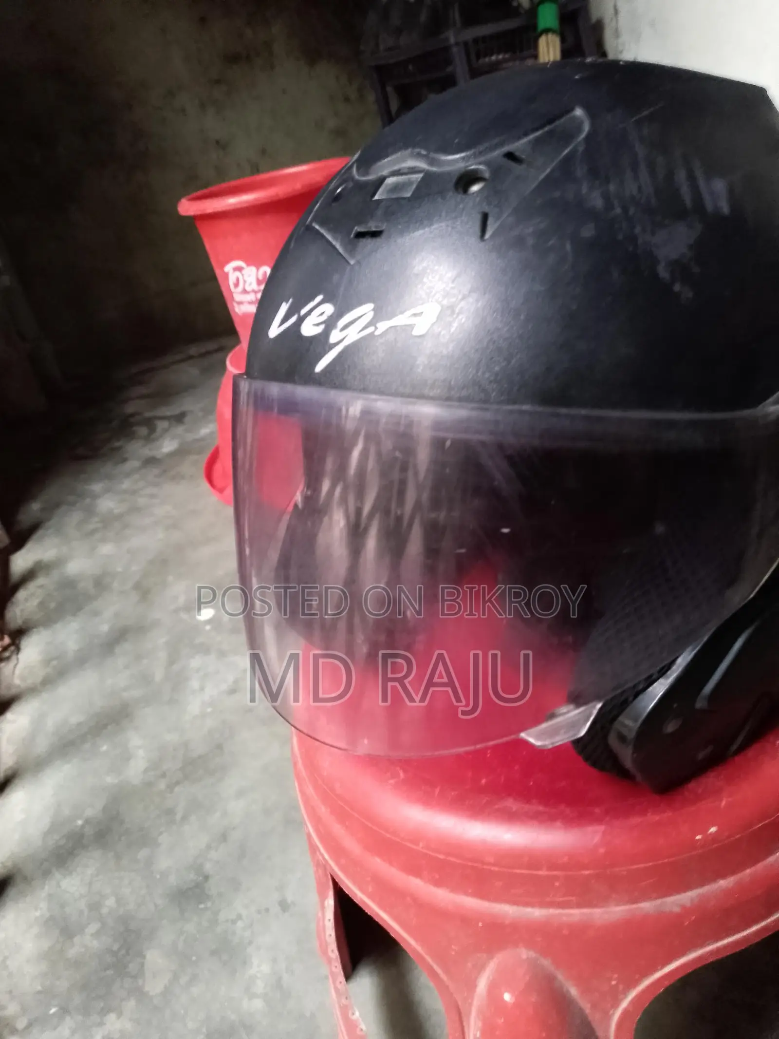 Used but Fresh Vega Helmet