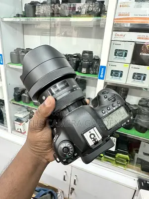 Canon 5d iv with sigma 12 24mm mm lens