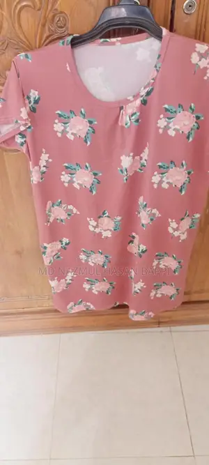 Ladies' Tops