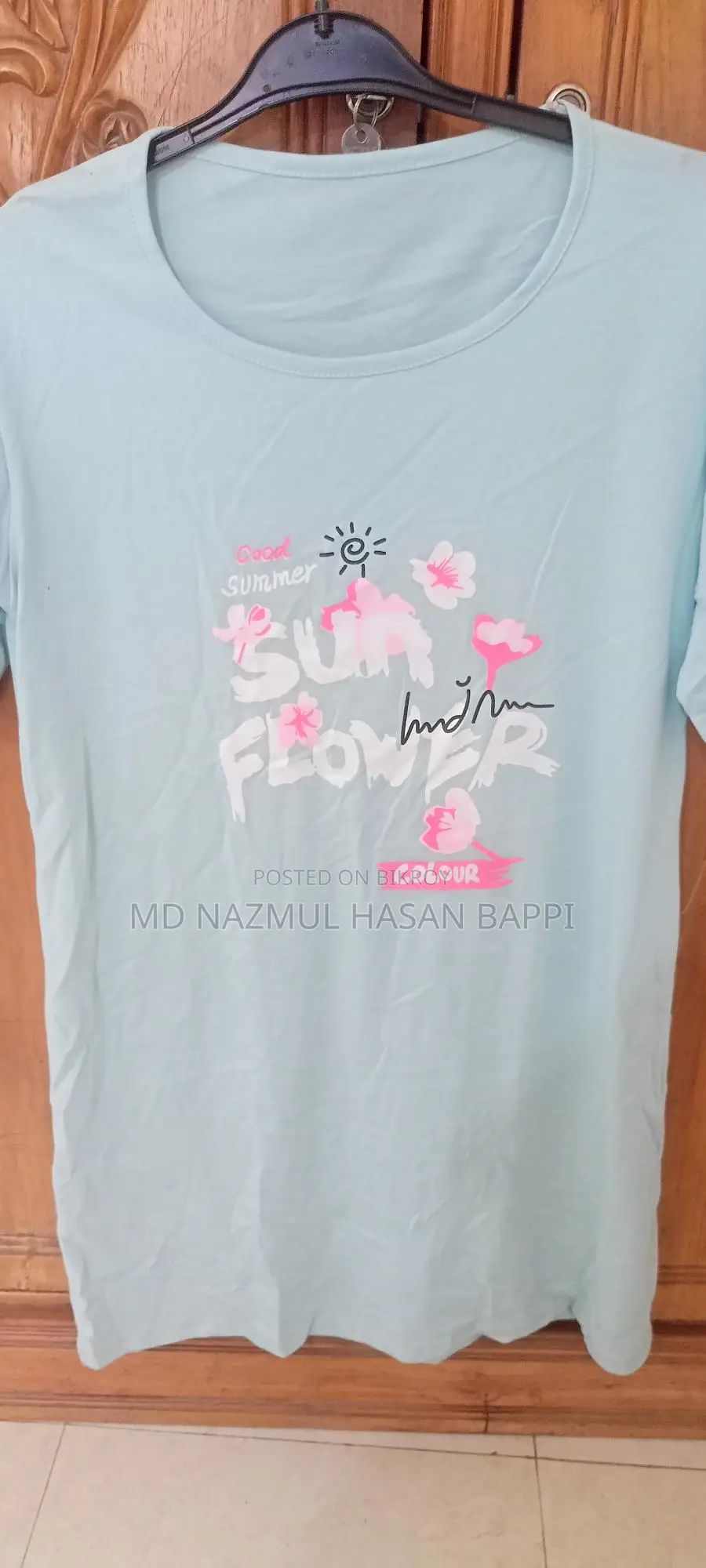 Ladies' Tops