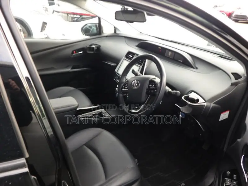 Toyota Prius A-Tourning-Selection 2021