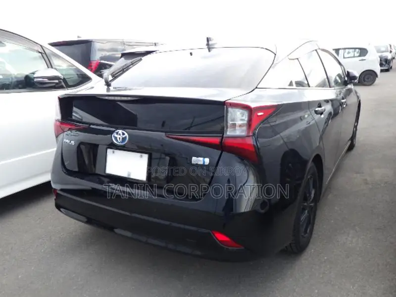 Toyota Prius A-Tourning-Selection 2021