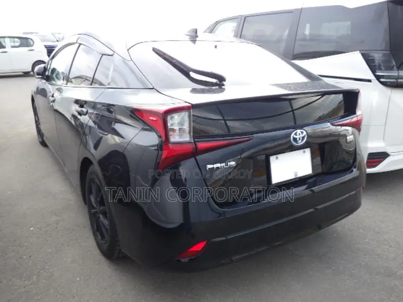 Toyota Prius A-Tourning-Selection 2021