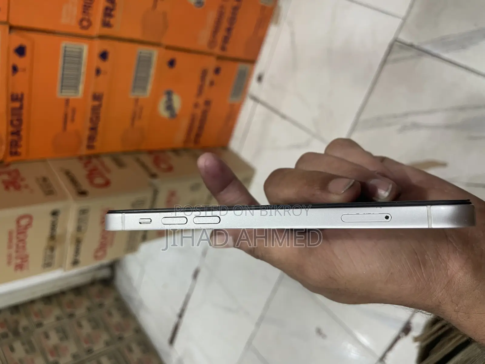 Apple iPhone 12 Display changed (Used)