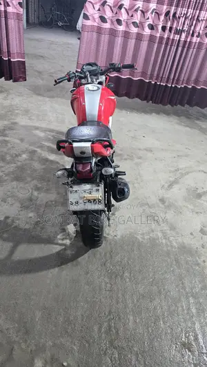 Yamaha FZ Super Fresh 2018