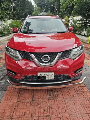 Nissan X-Trail 2015