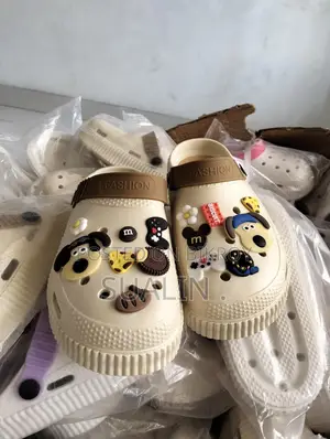Chinese Sandals