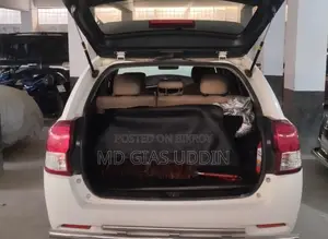 Toyota Fielder 2012
