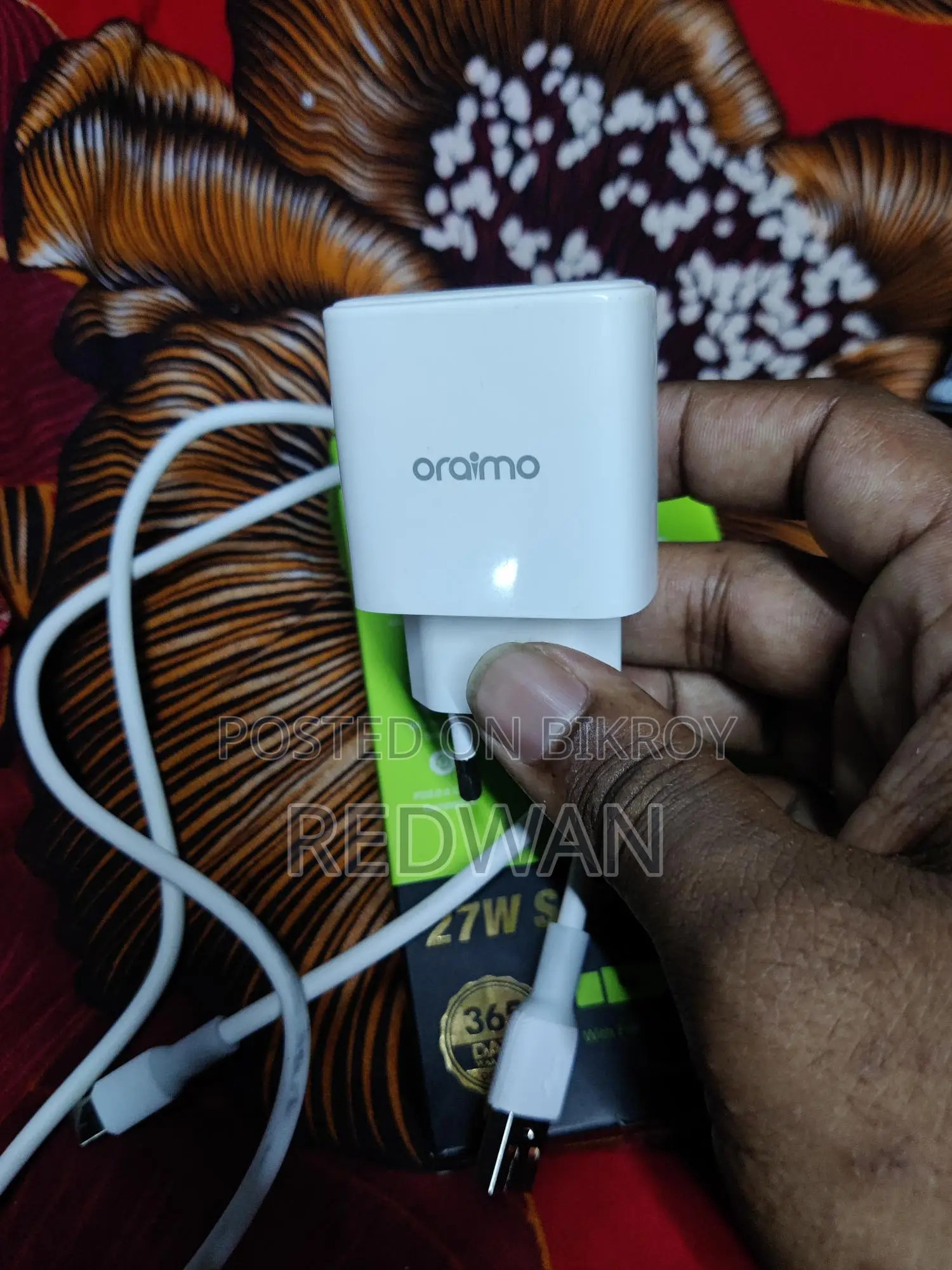 Oraimo 27 watt charger