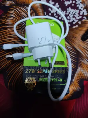Oraimo 27 watt charger