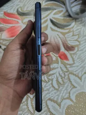 সনি এক্সপেরিয়া ৫ ২ ১২৮ জিবি ব্লু