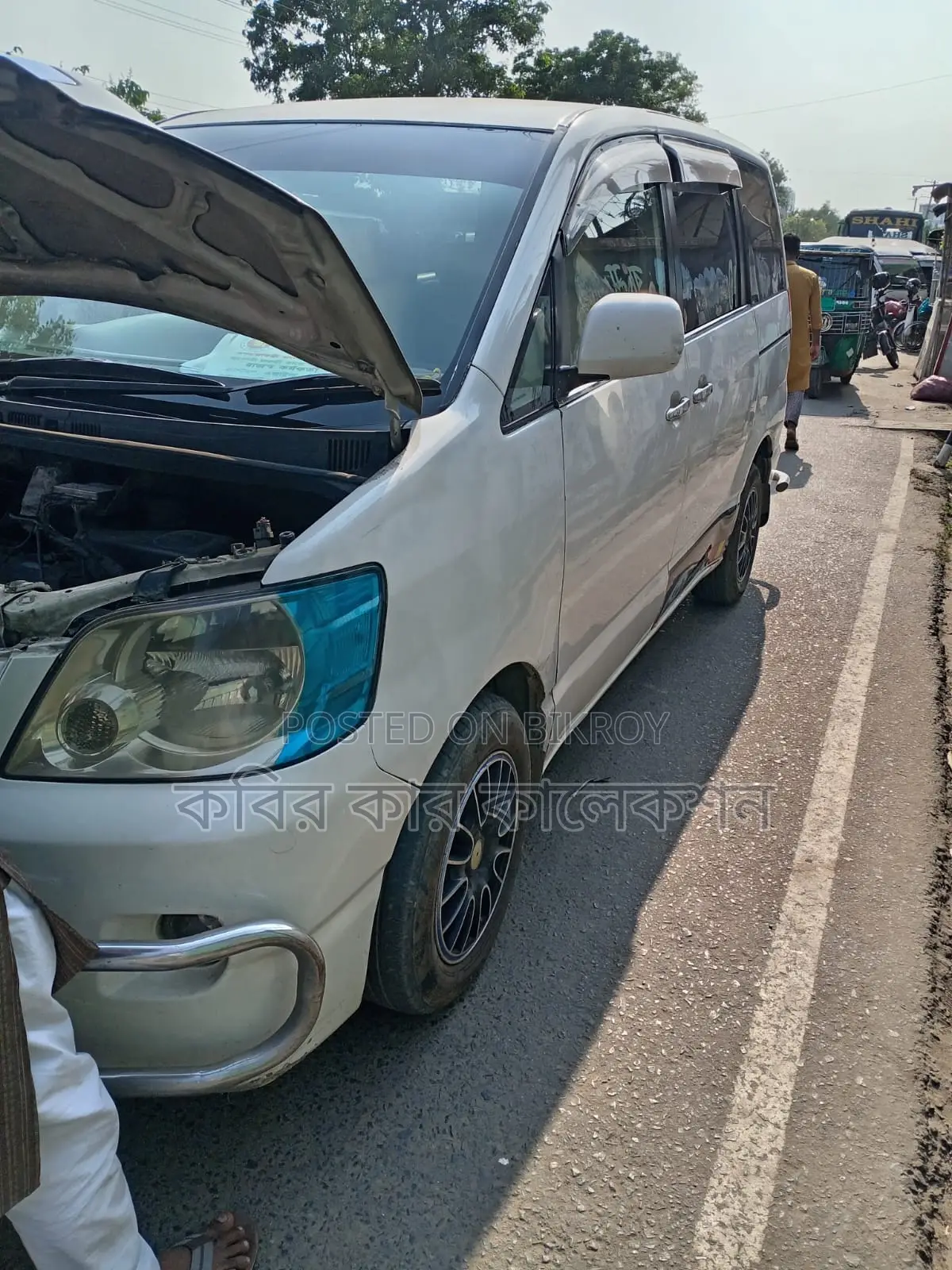 Toyota Noah x 2003