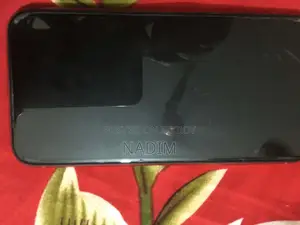 Apple iPhone 11 (Used)