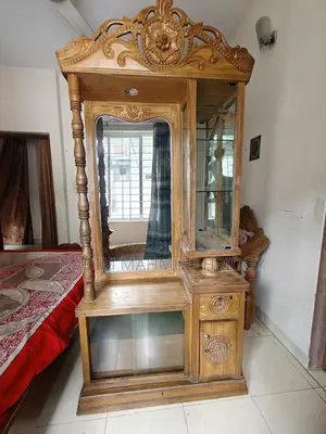 Dressing Table for Sale