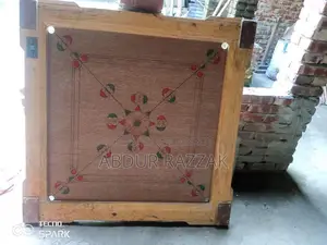 ৫০ ইঞ্চি সাইজের মজবুত ক্যারম বোর্ড বিক্রি হবে