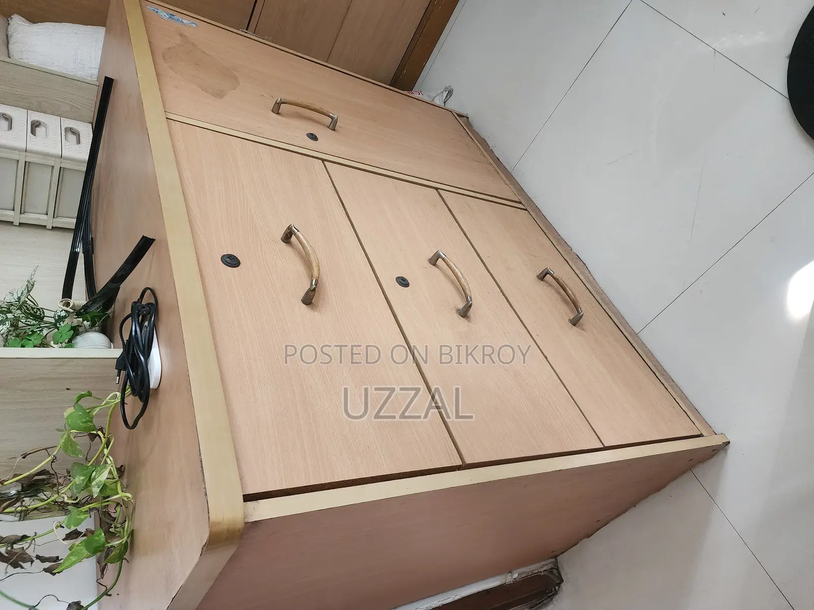 2-Door Wardrobe